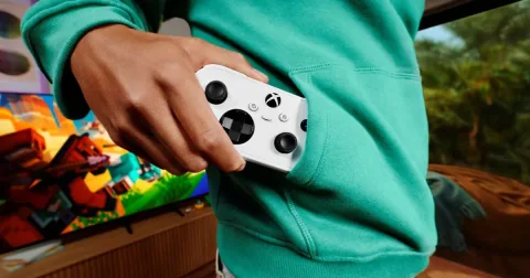 Microsoft Announces Compact XBOX Nano Controller