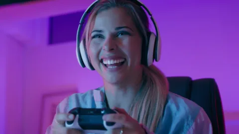 일본 대규모 연구, PS5와 닌텐도 스위치가 정신 건강에 미치는 서로 다른 영향 밝혀