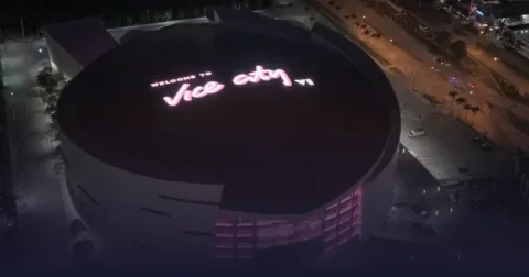 마이애미 히트, NBA 경기서 '바이스 시티 히트'로 변신