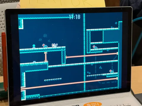 ไร้ข้อความ ใช้เพียงการสังเกตในเกมแมวแนวเมโทรイドวาเนีย "GLIDE" [OIGS 2026]