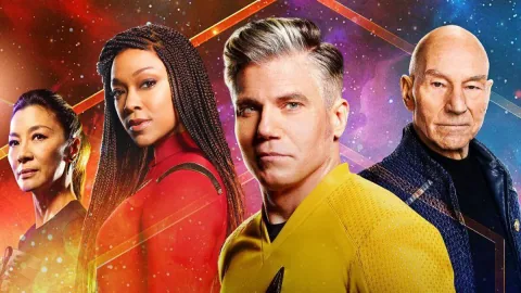 Exclusive — See 7 New Cards From Magic: The Gathering Star Trek, Including 1 That Remembers the Most Iconic Drink of TNG