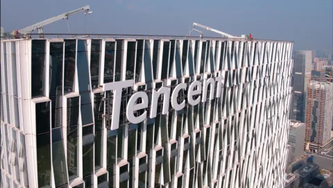 KI-Agentenflotte, wahrscheinlich von der chinesischen Firma Tencent, hat laut Forschern Daten von den Karten des Konkurrenten Alibaba abgezogen