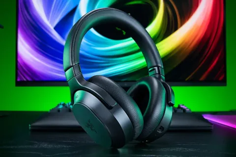 Das kabellose Headset „Barracuda V2 Pro“ für PC, Spielkonsolen und Smartphones ist neu von Razer erhältlich