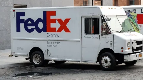 Police Confirm Nearly $1 Million Worth of Trading Cards Stolen in PSA FedEx Truck Heist