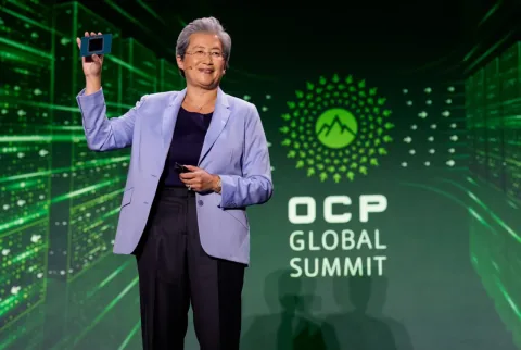 AMD Showcases Its Next-Gen EPYC "Verano" CPU, Up to 192 Cores and LPDDR5X Memory