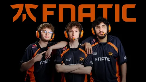索尼推出战队 Fnatic 配色版 INZONE H9 II 电竞耳机、琉璃紫 INZONE E9 入耳式耳机