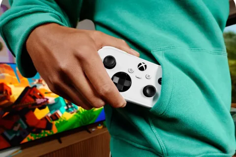 Microsoft Announces Compact XBOX Nano Controller