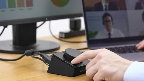 ELECOM Launches 8-in-1 USB Docking Station with Dial, Featuring 4 Shortcut Keys to Boost Dual-Monitor Efficiency