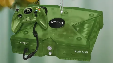 Halo Special Edition Xbox Console Hallmark Keepsake Ornament Is Now Available