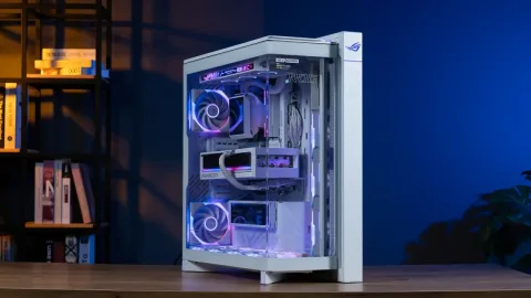 Trải nghiệm vỏ máy tính chơi game ROG Cronox ARGB - Với màn hình IPS LCD 9.2 inch, tạo nên trải nghiệm hình ảnh flagship toàn cảnh full-tower