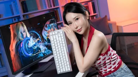 Doppelter Schock bei Design und Leistung! CHERRY XTRFY K5 PRO TMR RGB V2 Magnet-Tastatur im Test: Klang und Haptik entschlüsselt